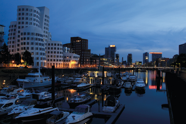 Duesseldorf_Stadtteile_Medienhafen_5401