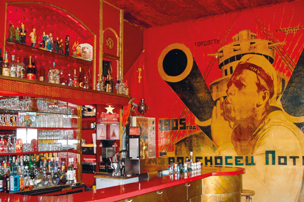 Szene_B_Hotelux_Sovietbar_DSC04555