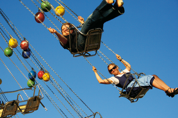 Muenchen KKE Wiesn Kettenkarussell05 150